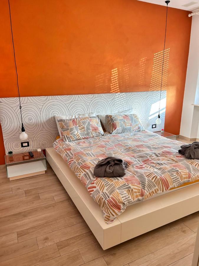 Bon Bon Del Centro No Ztl A Due Passi Da Piazza Alfieri Apartment Асти Екстериор снимка